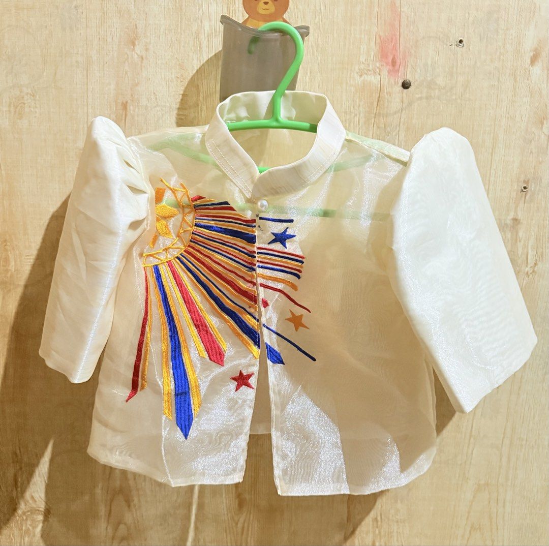 Sinag Filipina Bolero (Category: Others Tops) located in Quezon City. Submitted by foxtrotdelta (Listing ID 1467285611, Image 1). Description: .