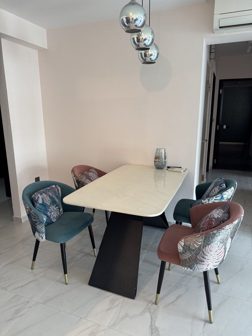 Dining Table (Category: Tables & Sets) located in Singapore. Submitted by shannontls (Listing ID 1467232629, Image 1). Description: Chairs - SOLD able to nego!.