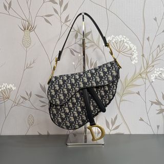（分類：）位於 。 由 28bagslimited 提交（商品編號 1467287299，圖片 1）。簡介： 。