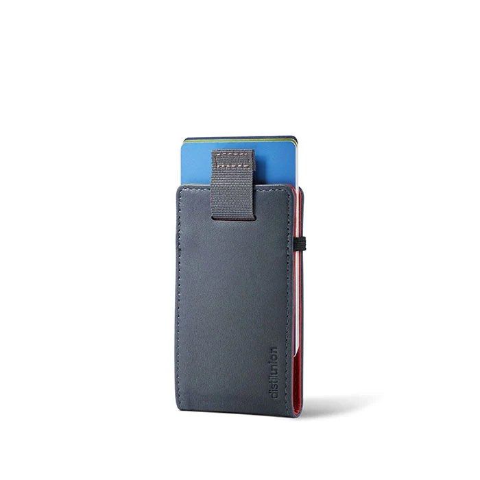 Distil Wally Micro Classic Reversible (Category: Luxury Bags & Wallets) located in Taguig. Submitted by appweard (Listing ID 1467308686, Image 2). Description: Distil Wally Micro RFID Wallet: Simple, Slim, and Secure All Day Php 999.00 only Pick up Taguig Features of the Wallet Smart Features for Easy Access The Wally Micro RFID Wallet is crafted with intuitive features designed to make your life easier. With the Wally Pull-Tab™ system, accessing