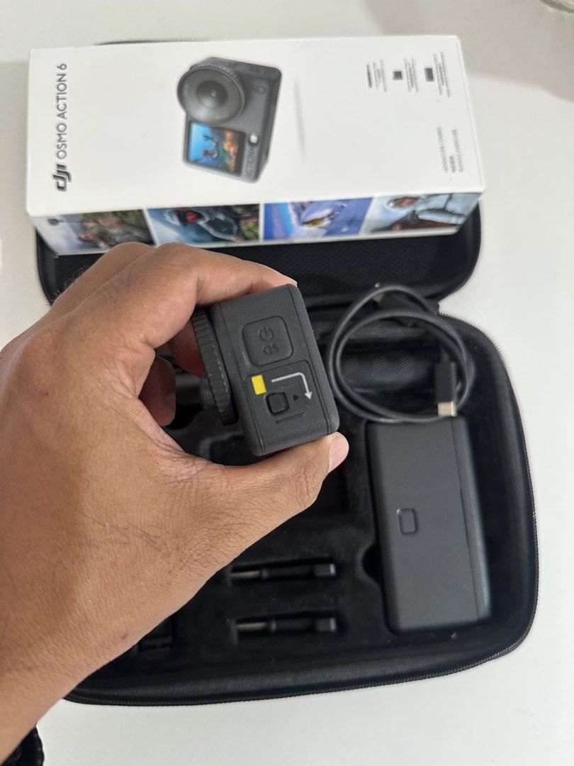 DJI Osmo Action 6 Adventure Combo (Category: Video Cameras) located in Taytay. Submitted by jc.cruz03 (Listing ID 1467248045, Image 3). Description: Dji osmo action 6 adventure combo No issue 26.5k nalang Taytay Rizal Area Pwede meetup halfway pm me.