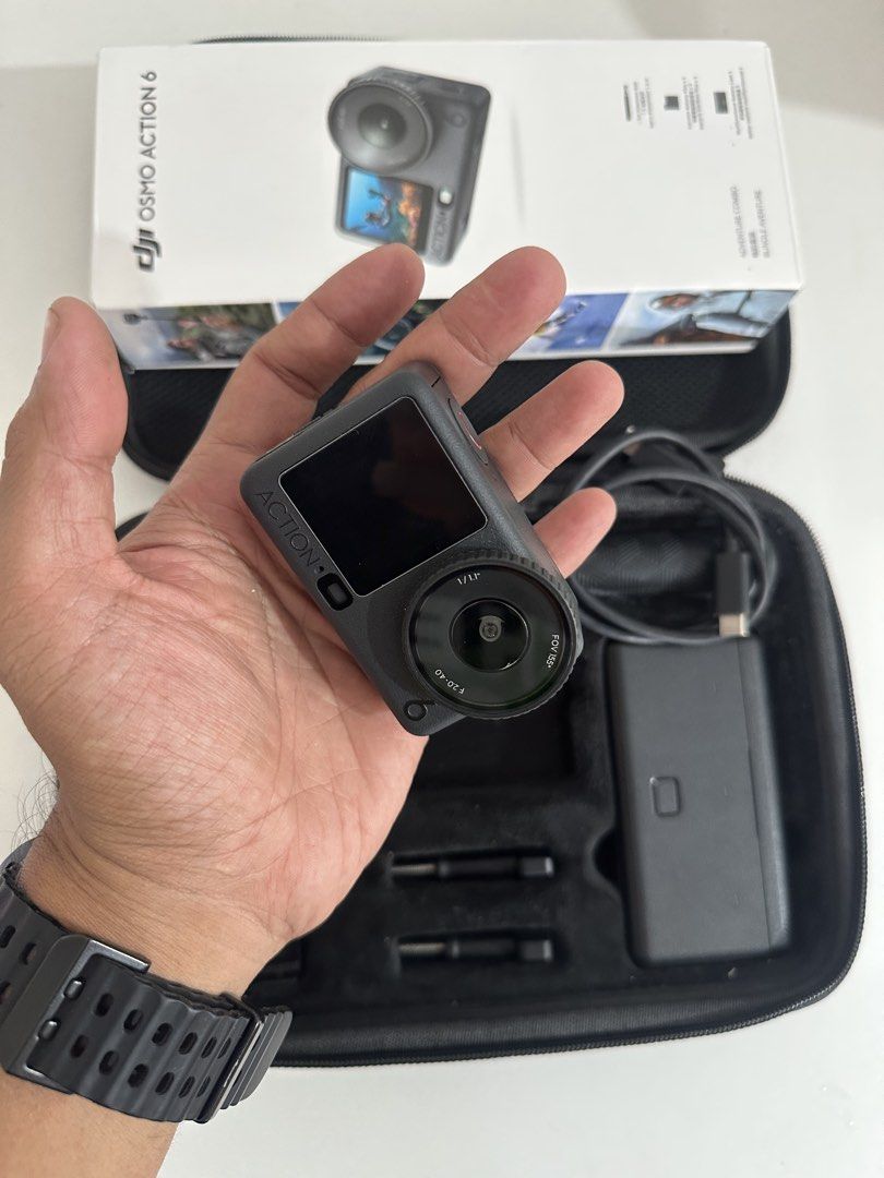 DJI Osmo Action 6 Adventure Combo (Category: Video Cameras) located in Taytay. Submitted by jc.cruz03 (Listing ID 1467248045, Image 2). Description: Dji osmo action 6 adventure combo No issue 26.5k nalang Taytay Rizal Area Pwede meetup halfway pm me.