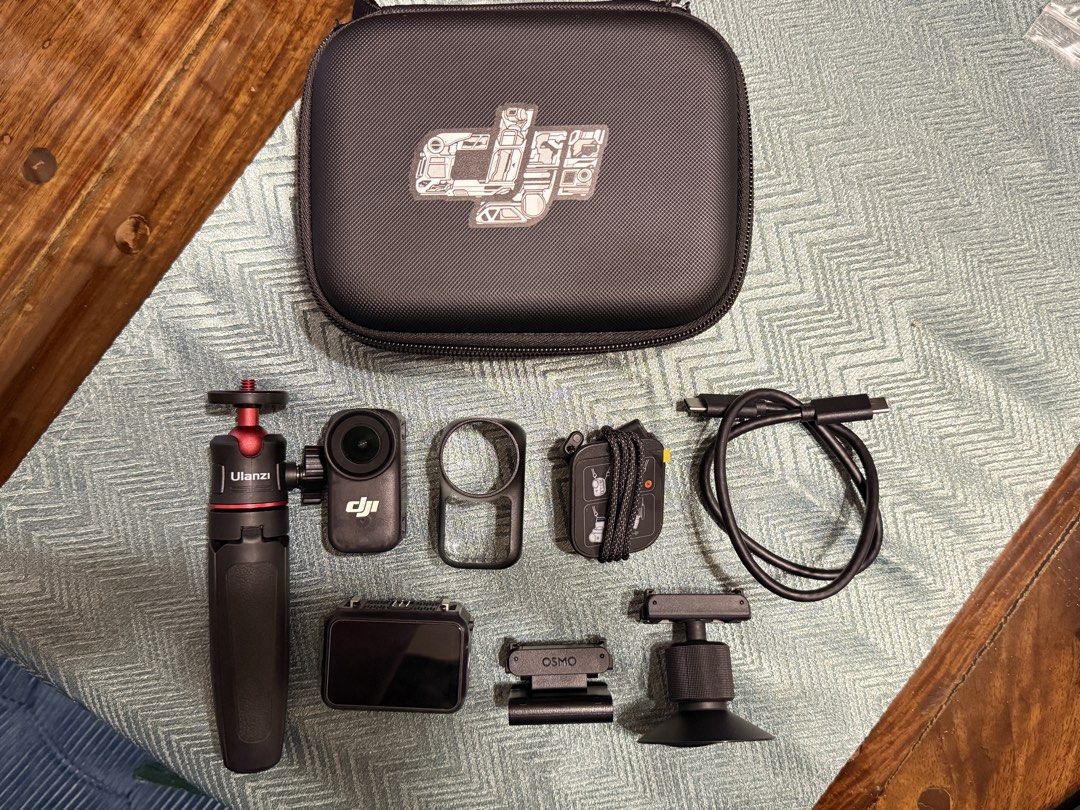 DJI Osmo Nano (Category: Cameras) located in Manila. Submitted by freehorse.85706b (Listing ID 1467242111, Image 1). Description: .