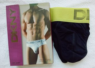 （分類：）位於 。 由 gletter_9413 提交（商品編號 1467230755，圖片 1）。簡介： 。