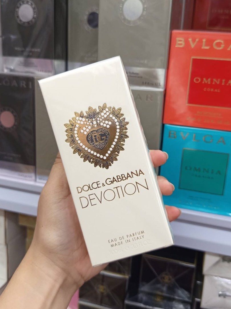 DOLCE & GABBANA DEVOTION EDP (Category: Fragrance & Deodorants) located in Quezon City. Submitted by embere_shop (Listing ID 1467197827, Image 1). Description: 📌Please read the last image carefully - all details are already provided. ❗️Offers below the regular price will no longer be entertained. Thank you for understanding. 💰 Mode of Payment (MOP): GCash 📦 Mode of Delivery (MOD): • Lalamove (Same-day delivery) • J&T Express (1–2 days).