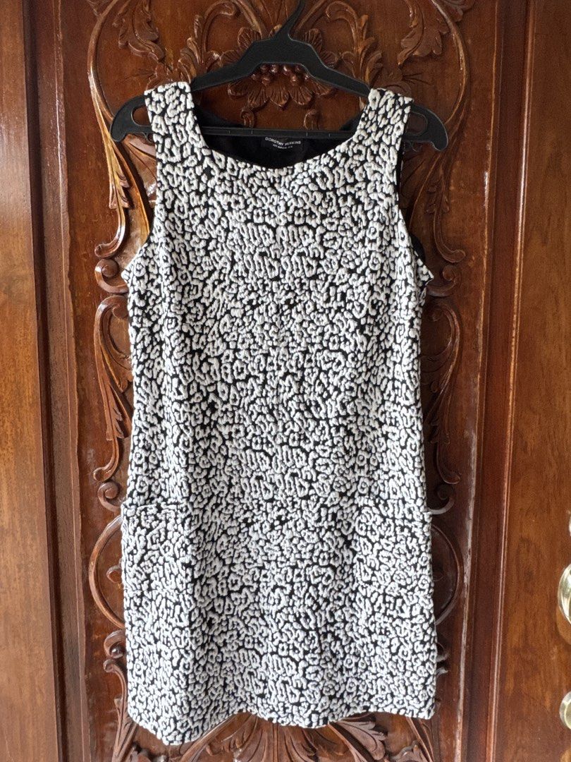 Dorothy Perkins Dress (Category: Dresses) located in Santa Rosa. Submitted by meldeclutters (Listing ID 1467289605, Image 1). Description: .