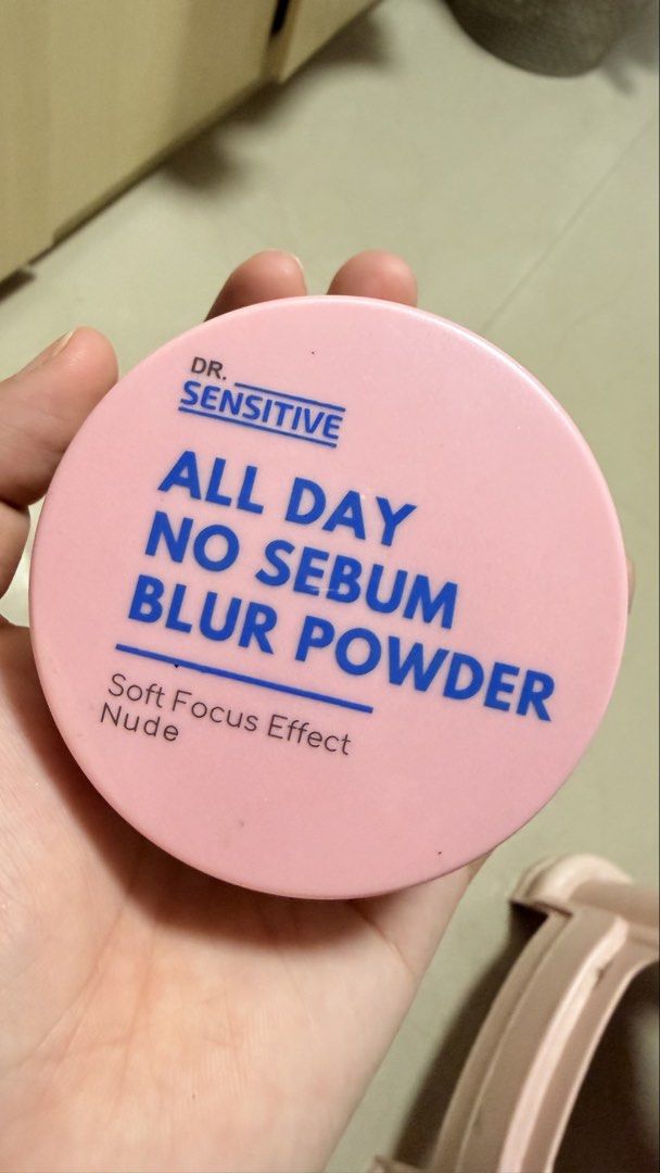 Dr. Sensitive All Day No Sebum Blur Powder (Category: Makeup) located in Valenzuela. Submitted by jam0816 (Listing ID 1467354171, Image 1). Description: Shade: Nude Barely used. Not my shade..