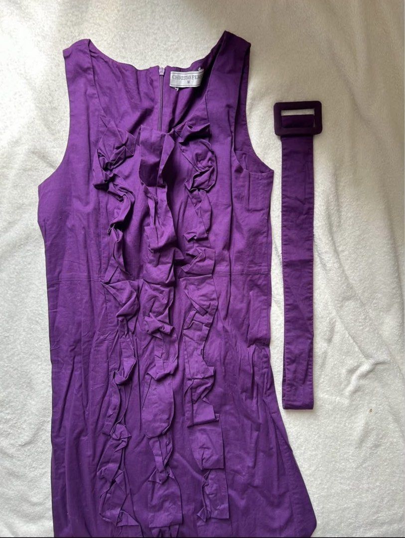 Dress (Category: Dresses) located in Mandaue City. Submitted by meh.soh (Listing ID 1467286291, Image 3). Description: Size: M (on tag) •comes with a belt Mode of Payment: Gcash Delivery: Maxim (within Cebu) j&t (outside Cebu).