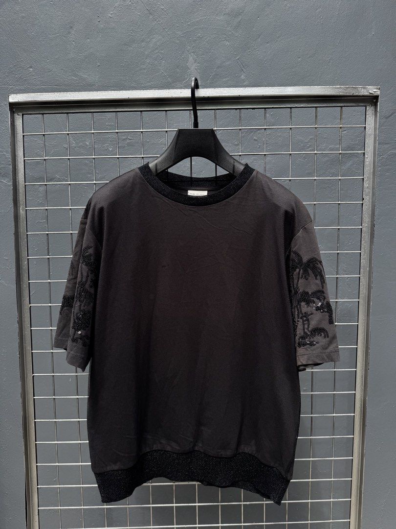 Dries Van Noten (Category: Luxury Apparel) located in Manila. Submitted by thevintage90_sretro. (Listing ID 1467190338, Image 1). Description: Dries Van Noten Made in Turkey Small on tag Length 24 | Width 20 Legit dm for inquiries.