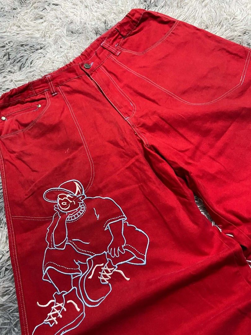 ECKO UNLTD LONG JORTS (Category: Shorts) located in Manila. Submitted by aize2thrft (Listing ID 1467224145, Image 2). Description: ECKO UNLTD LONG JORTS LIKE NEW CONDITION CUT TAGS W'34 L'29 LO'13.