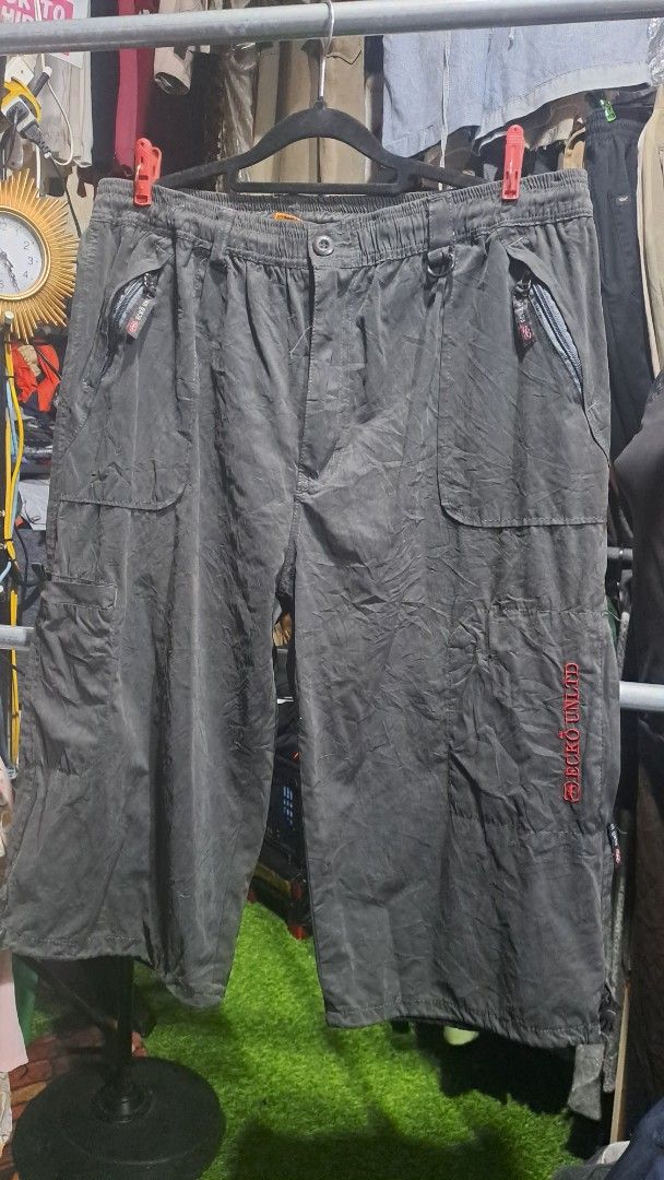 Ecko Unltd short pedal black (Category: Shorts) located in Antipolo. Submitted by __watchu_finds (Listing ID 1467287709, Image 1). Description: color may vary due to lightning shipment: lalamove, lbc, grab jnt etc payment: gcash meetup: imall antipolo or nearby.