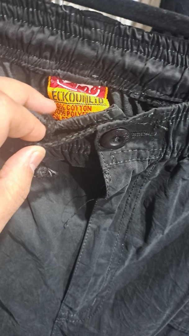 Ecko Unltd short pedal black (Category: Shorts) located in Antipolo. Submitted by __watchu_finds (Listing ID 1467287709, Image 2). Description: color may vary due to lightning shipment: lalamove, lbc, grab jnt etc payment: gcash meetup: imall antipolo or nearby.