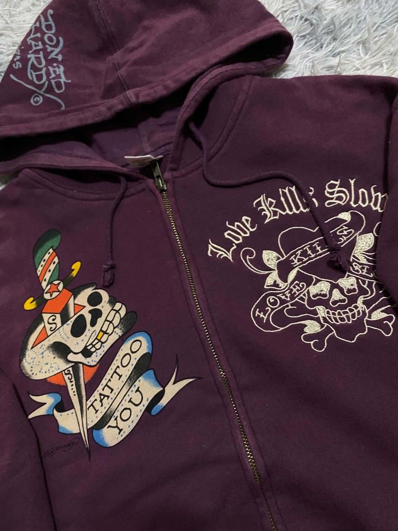 ED HARDY JACKET (Category: Coats, Jackets and Outerwear) located in Manila. Submitted by aize2thrft (Listing ID 1467220702, Image 3). Description: ED HARDY JACKET LIKE NEW CONDITION COMPLETE TAGS NO ISSUE 27/23.
