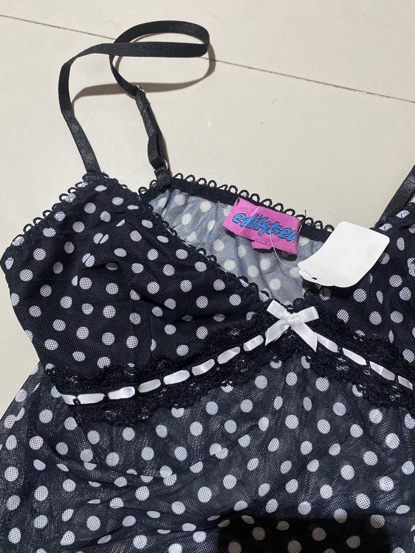 EDIKTED polka dots mesh lace cami top (Category: Sleeveless) located in Manila. Submitted by cura.te (Listing ID 1467306706, Image 3). Description: fitted dress orig price 3.8k / 1.5k (w discount).