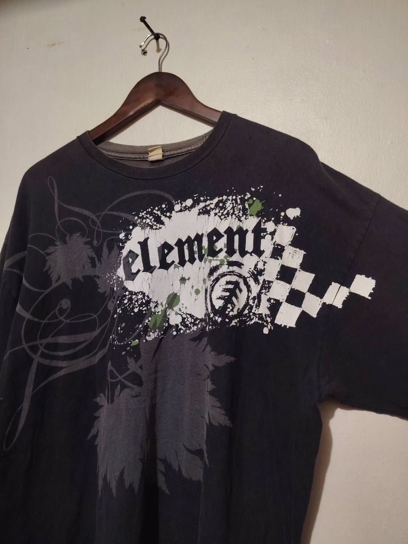 ELEMENT Y2K GRAPHIC SHIRT // XL (Category: Vintage Collectibles) located in Legazpi City. Submitted by urbangarmentsarch4500 (Listing ID 1467289950, Image 2). Description: ELEMENT Y2K SHIRT XL W 24 L 30 Complete details (Check pics) GRAB 450 (Automatically YOURS)⛓️ Hanggang september lang for sale dito PSG ko muna if wala kumuha. 😁 --- ‼️w/ FREE STICKERS FOR EVERY PURCHASE⁉️ 🛒🛒🛒 BUY. SELL. TRADE. CONSIGN🗣️🤝🏼 BLESS THY HUSTLE! 🧿✨.