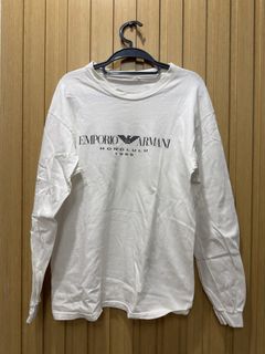 (Category: ) located in . Submitted by preloved_with_love_ (Listing ID 1467332541, Image 1). Description: .