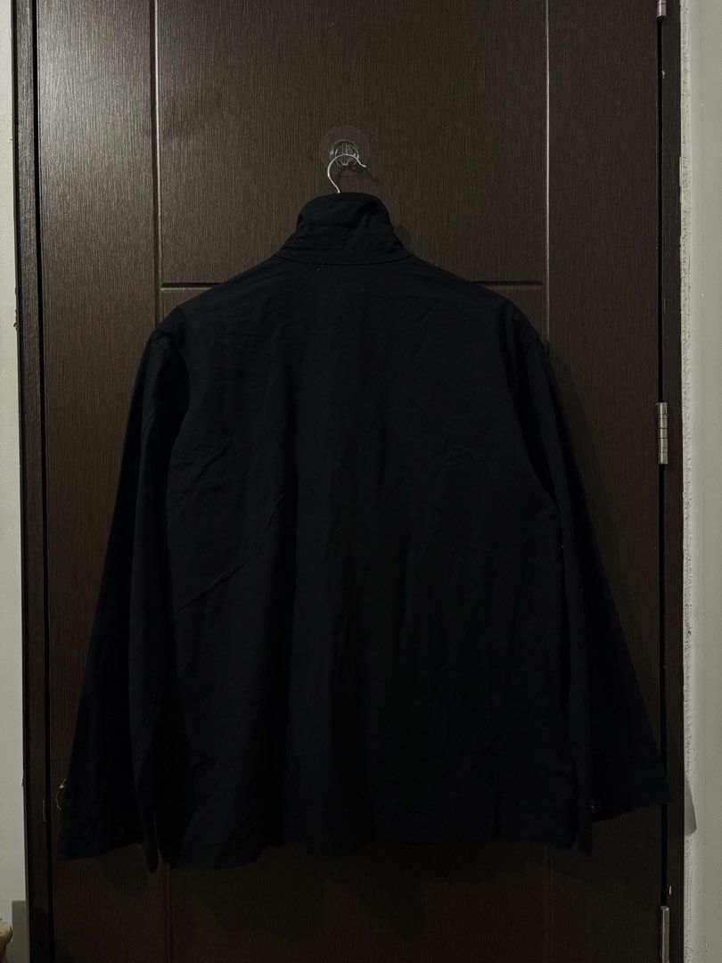ENGINEERED GARMENTS M43/2 JACKET (Category: Luxury Apparel) located in Naga. Submitted by sislovesme (Listing ID 1467313978, Image 2). Description: •EXCELLENT CONDITION •NO FLAWS •SIZE M ON TAG •W 24 INCHES •L 29 INCHES.