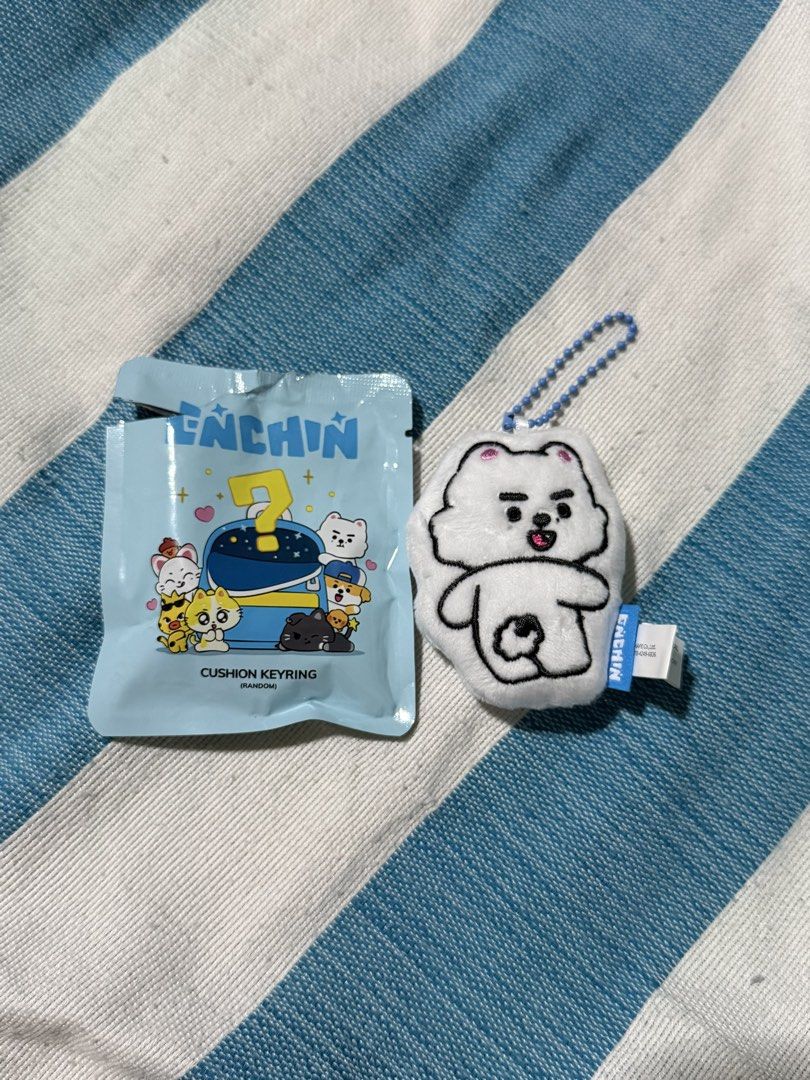 Enhypen Enchin Cushion Keyring Plush (Category: Plushies & Soft Toys) located in Imus. Submitted by jehauls (Listing ID 1467301700, Image 3). Description: wts lfb enchin cushion keyring (random) wonchu & snowe ₱650 each dm/reply! 💌 📍imus cavite t. enhypen enha engene sunghoon jungwon keyring plush random plushie moa wts lfb.