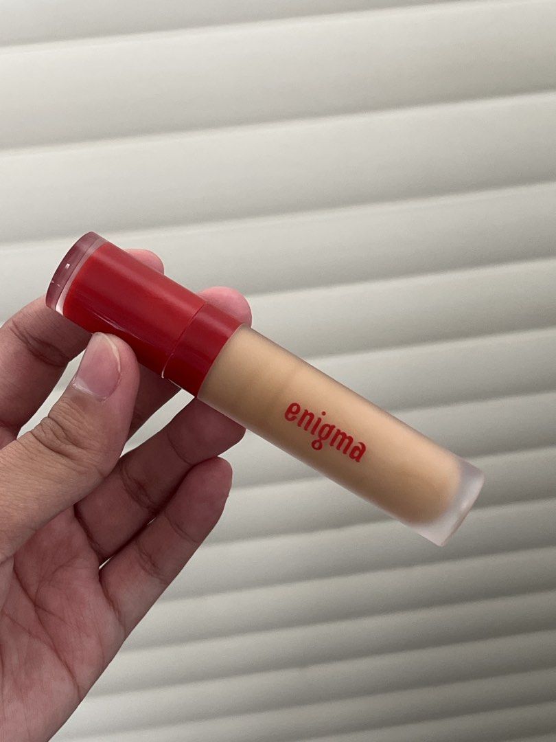Enigma Concealer Liquid Makeup (Category: Makeup) located in Manila. Submitted by uhhyayoe (Listing ID 1467195179, Image 1). Description: Enigma Concealer in Medium Beige used 3x to test if working siya on my skin but it oxidized :(( shoulder the sf only!!.