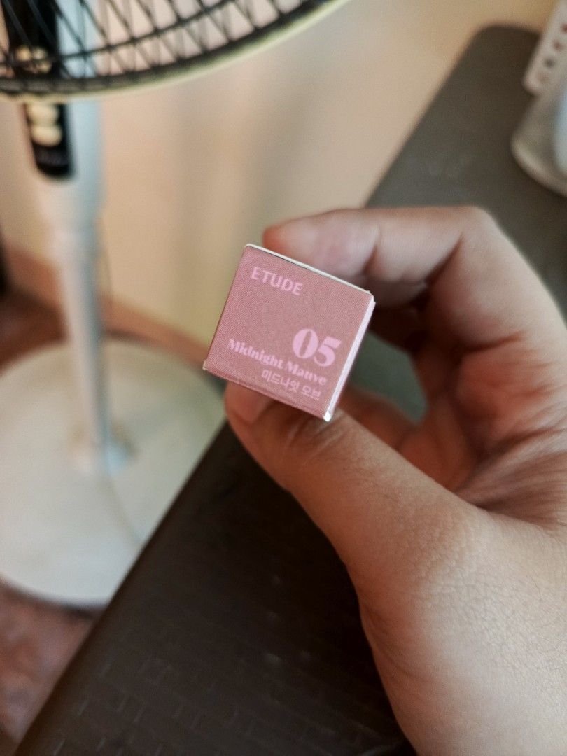 Etude Fixing Tint 05 Midnight Mauve (Category: Makeup) located in Malasiqui. Submitted by shop.bea (Listing ID 1467182196, Image 1). Description: - used 2x - expiry 2028 rfs: decluttering :) for payment: gcash or maribank courier: j&t express buyer shoulders shipping. no cod :) .
