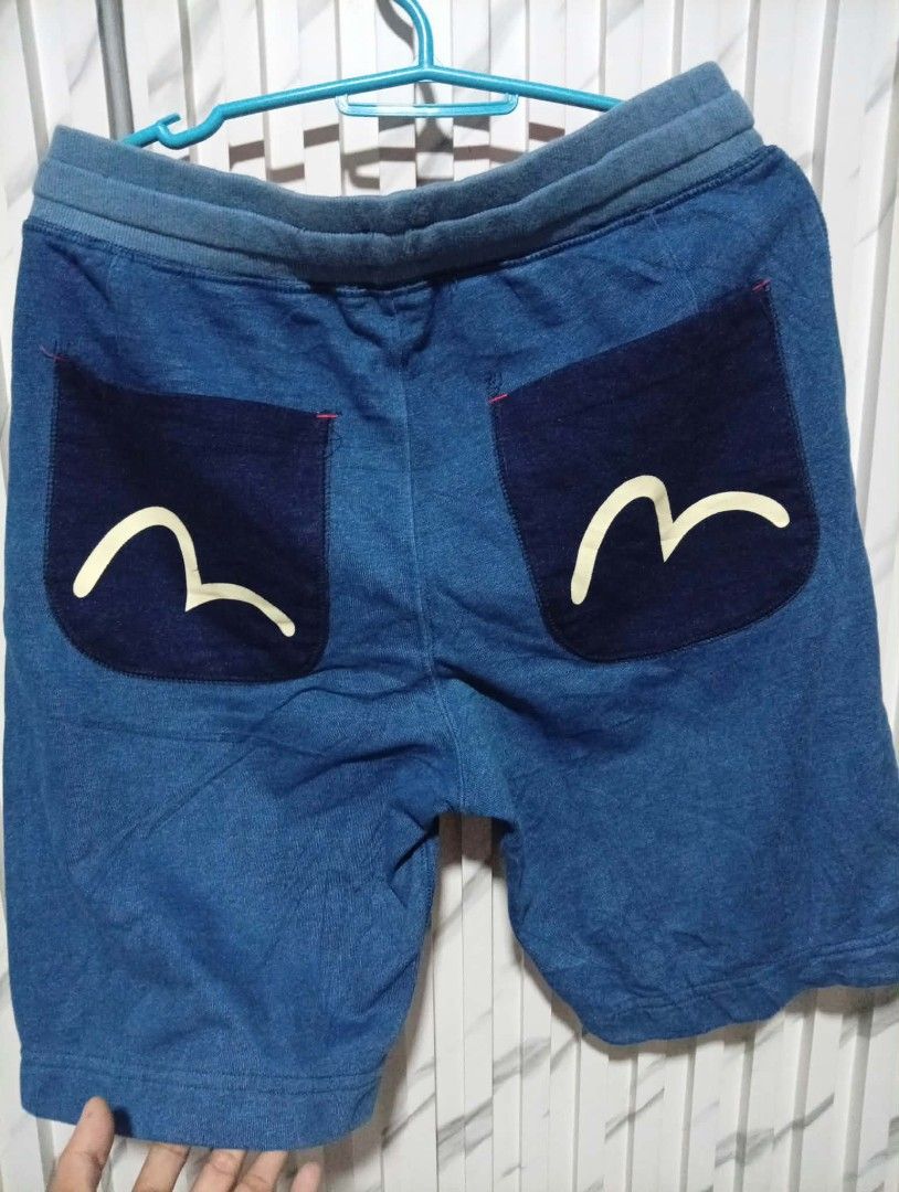 Evisu mens Cotton Short ( Authentic ) (Category: Shorts) located in Barotac Nuevo. Submitted by john.pritz (Listing ID 1467328763, Image 3). Description: Evisu Mens Cotton Short ( Authentic ) Like new condi no issue masikip Garter size medium on tag Width 30 to stretch 36 pasok Length 20.