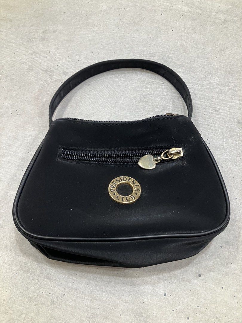 President’s Club Mini Bag (Category: Wallets & Card holders) located in Manila. Submitted by mahiwagangclosetnibini (Listing ID 1467250455, Image 1). Description: Can fit a phone similar to size of iPhone SE 3rd Gen, Mini Face Powder, Standard Lipstick/Lip Balm. .