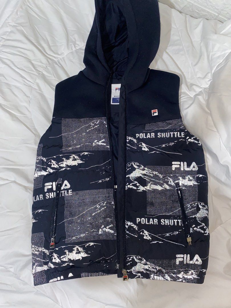 FILA VEST (Category: Coats, Jackets and Outerwear) located in Manila. Submitted by zealdragon_7d254a (Listing ID 1467246168, Image 1). Description: Can negotiate .