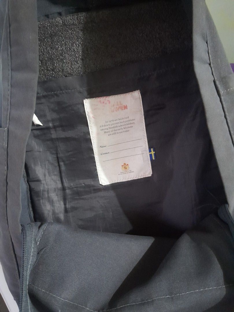 Fjallraven Kanken Backpack Grey (Category: Backpacks) located in Rizal. Submitted by bravefish_da429e (Listing ID 1467244424, Image 2). Description: Classic Fjallraven Kanken backpack in dark grey. Durable, versatile, and perfect for school, work, or daily casual use with front pocket and spacious main compartment..