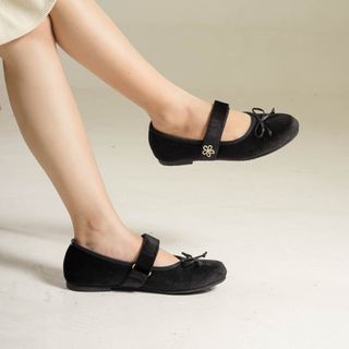 (Kategori: ) berada di . Dikirim oleh lemarisatuaja (ID iklan 1467279743, Gambar 1). Deskripsi: .