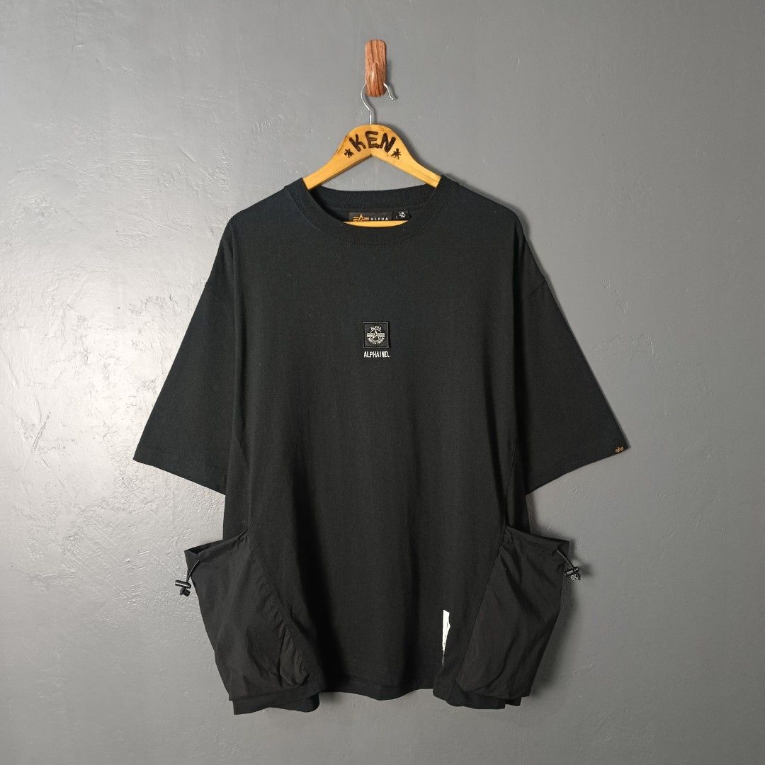 For Men - Avirex (Category: Tshirts & Polo Shirts ) located in Bacolod City. Submitted by drop.ph (Listing ID 1467260832, Image 1). Description: Alpha Industries Authentic *Size L fits XL - 24.5x29.5 *Excellent *No Flaws *Price: 880php *Add SF if outside Bacolod City .
