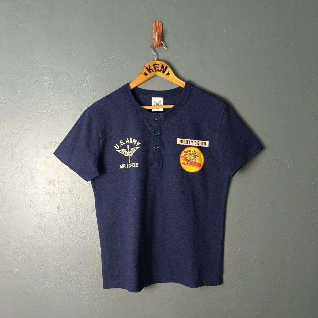 For Men - Bob Dong - Henley Shirt (Category: Tshirts & Polo Shirts ) located in Bacolod City. Submitted by drop.ph (Listing ID 1467289596, Image 1). Description: Bob Dong - Henley Shirt Authentic *Navy *Size XS - 19x24.5 *Excellent *No Flaws *Price: 880php *Add SF if outside Bacolod City .
