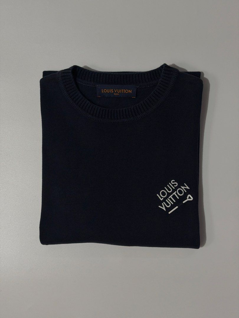 For sale (Category: Tshirts & Polo Shirts ) located in Marikina City. Submitted by hsatstnemesabeht (Listing ID 1467344405, Image 1). Description: Louis vuitton Fw22 pin monogram embroided logo Size xsmall Dimension Width 20 | Length 27.5 Excellent condition.