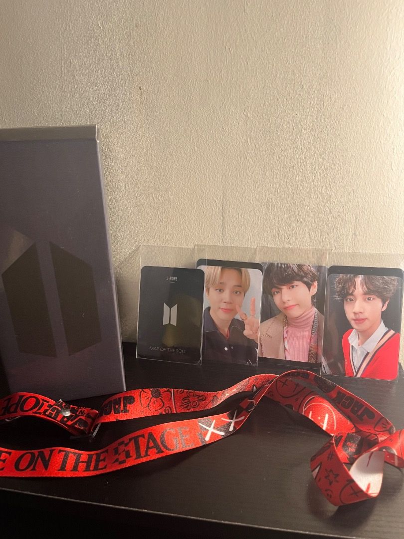 For Sale 2,000 Pesos BTS Official Light Stick Map of the Soul Special ...