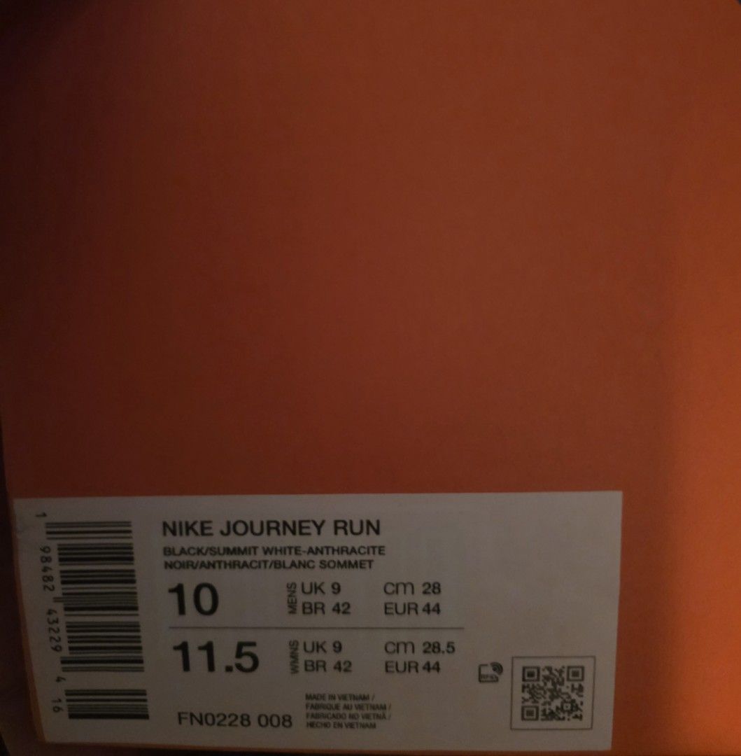 For sale Nike Journey Run (Category: Sneakers) located in Marilao. Submitted by kick_oh (Listing ID 1467356889, Image 2). Description: For sale lightly used Nike Journey Run Black/Summit White Anthracite soft and comfortable wear all day size 10 US Men 💯authentic!! scan code to check authenticity bought from Nike SM North condition: 9.7, lightly used comes with OG Box, inserts, paperbag. in prestine condition selling for only 2,500 used once ver