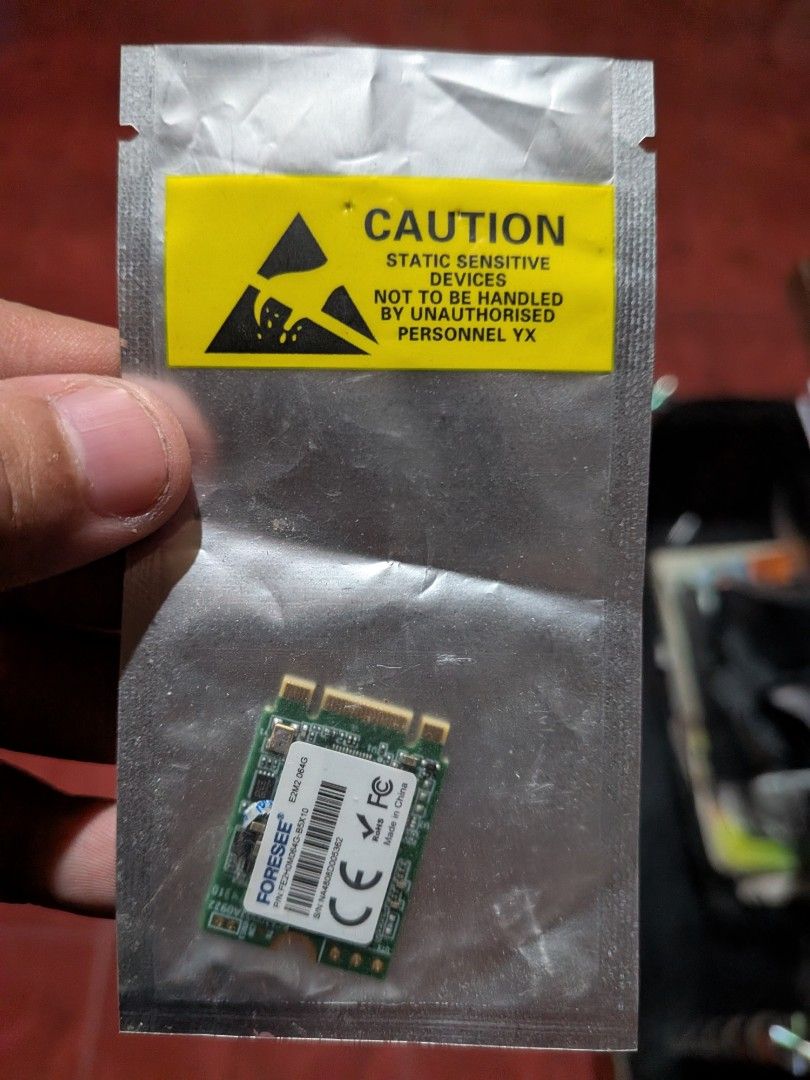 FORESEE E2M2 064G M.2 SSD 64GB (Category: Hard Disks & Thumbdrives) located in San Jacinto. Submitted by jigssaw (Listing ID 1467302167, Image 1). Description: - Brand: FORESEE E2M2 064G SSD - Capacity: 64GB storage - Part Number: FE2H0M064G-B5X10 - Serial Number: NA4808D005362 - Condition: Brand new, sealed in original anti-static shielding bag - Certifications: CE and FCC certified - Origin: Made in China.