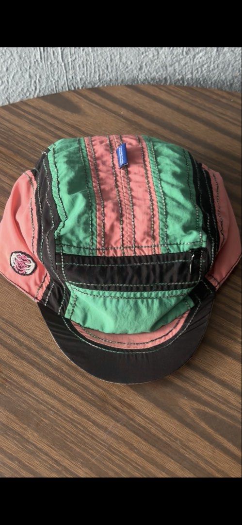 FORTUNE W.W.D Cycling Reversible Cap (Category: Activewear) located in Muntinlupa City. Submitted by mauihidalgo (Listing ID 1467329513, Image 1). Description: Fortune W.W.D Cycling Cap - reversible (colored taslan and reflective) may hidden pocket din na feature Issue- yung reflective coating medyo nag fade na sa may forehead area. 800 pesos + SF.