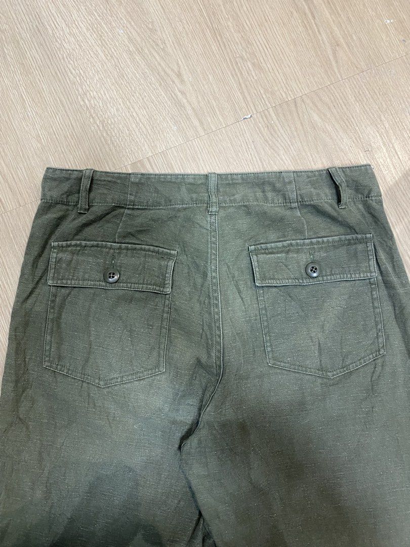 framework cotton baker fatigue pants (Category: Trousers) located in Zamboanga. Submitted by ak.hunt (Listing ID 1467236633, Image 3). Description: Size Measurements Waist 31 Length: 38 Inseam: 28 Rise:11 Thigh 12 Leg Opening 7 Condition: good Price: Pm.