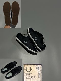 (Category: ) located in . Submitted by shoescdo (Listing ID 1467187885, Image 1). Description: .