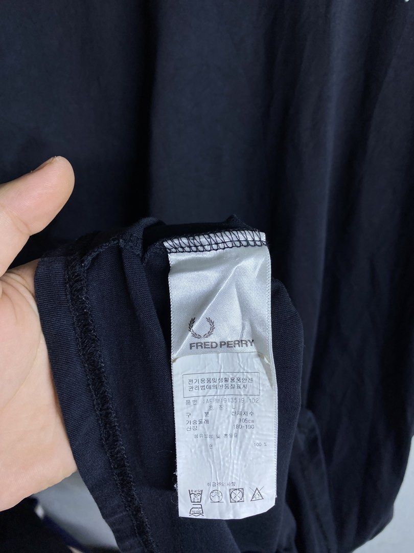 Fredperry (Category: Formal Shirts) located in Tacurong. Submitted by jayve_ukaysell (Listing ID 1467344682, Image 3). Description: Fredperry 𝐒𝐈𝐙𝐄: LARGE 𝐂𝐎𝐋𝐎𝐑 𝐑𝐀𝐓𝐄 :9.5/10 𝐂𝐎𝐍𝐃𝐈𝐓𝐈𝐎𝐍: Asnew 𝐈𝐒𝐒𝐔𝐄: ❌ 𝐌𝐈𝐍𝐄:600 (AUTOMATICALLY YOURS).