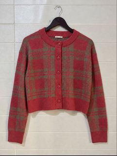 (Category: ) located in . Submitted by the.lostwardrobe (Listing ID 1467263913, Image 1). Description: .