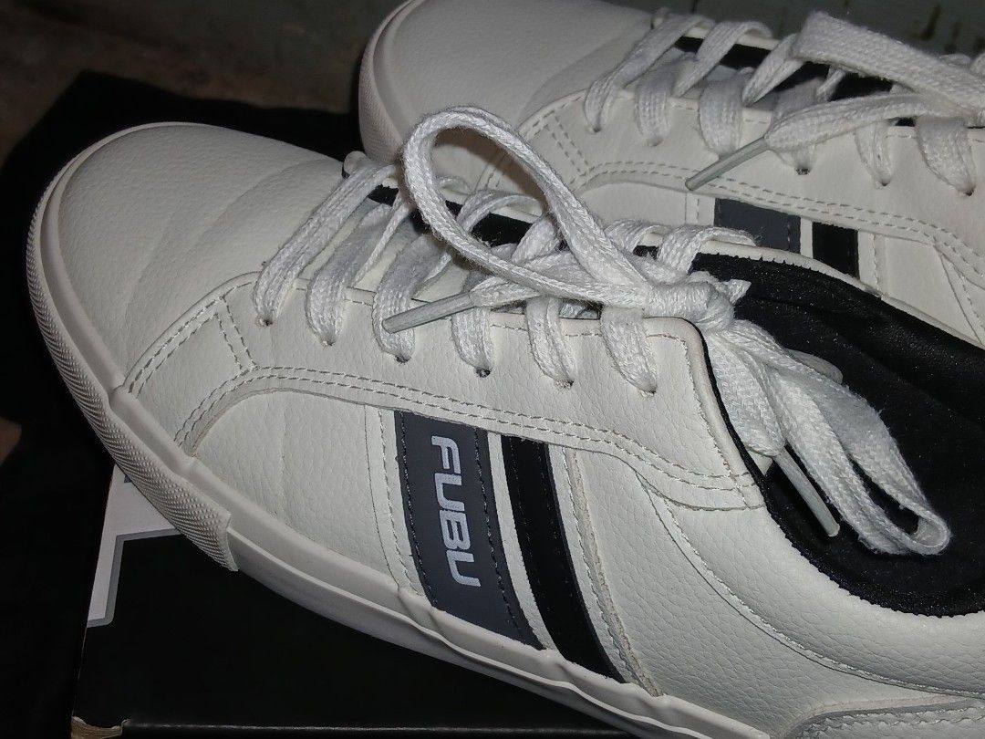 FUBU white and black casual sneakers with box (Category: Sneakers) located in Caloocan City. Submitted by friendsofphoebe (Listing ID 1467260821, Image 1). Description: ⚠️READ THE DESCRIPTION FIRST IF IT'S FINE WITH YOU LET'S DEAL IT THRU MESSAGE WOMENS FUBU WHITE AND BLACK SNEAKERS COMES WITH BOX AND 100% AUTHENTIC 📍PHP 2,200 📍SIZE 39 📍3 MONTHS OLD - LIGHTLY USED 📍PLEASE CHECK THE IMAGE ABOVE CAREFULLY ✅️DELIVERY VIA J&T OR LALAMOVE ONLY!!! 