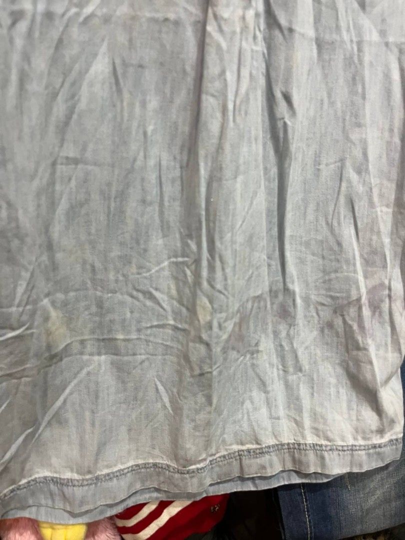 Gap denim shorts dress (Category: Dresses) located in Quezon City. Submitted by michypeachyy1 (Listing ID 1467264835, Image 3). Description: 200 plus shipping medium size.