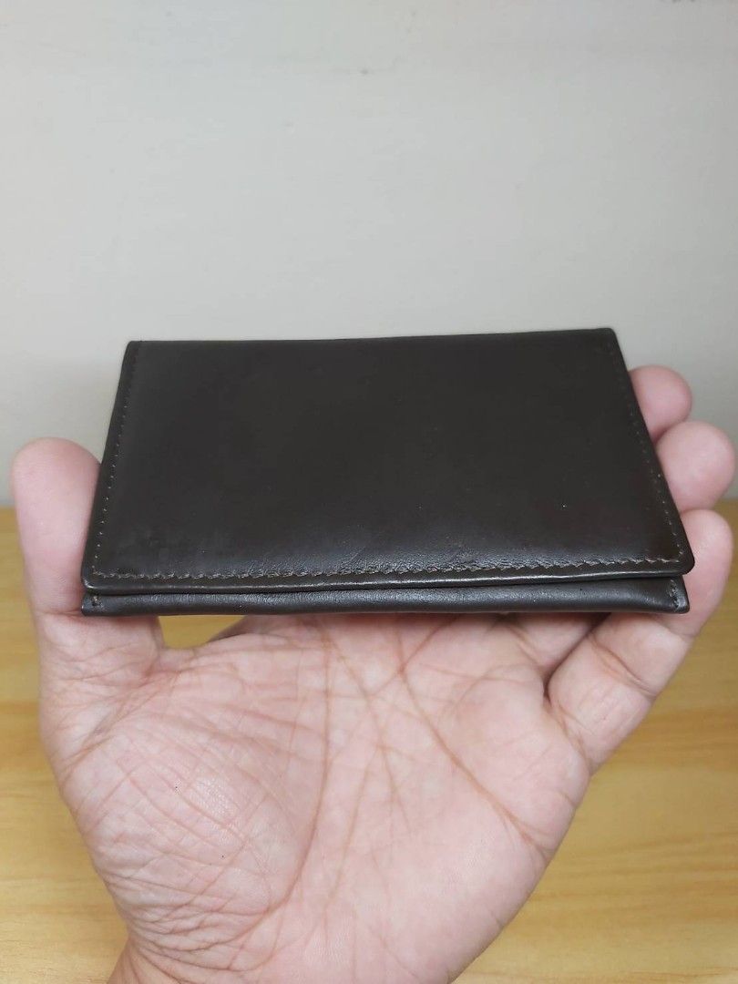 GENUINE LEATHER COMPACT SLIM WALLET (Category: Wallets & Card Holders) located in Bulacan. Submitted by nansantiago (Listing ID 1467354928, Image 2). Description: GENUINE LEATHER COMPACT SLIM WALLET Very good condition 🏷️ ₱140‼️ 📍 Location: Plaridel, Bulacan 💸 Mode of Payments: Gcash / BPI 📦 Pick-up / Ship 🚚 Couriers : Flash Express / SPX / Lalamove.
