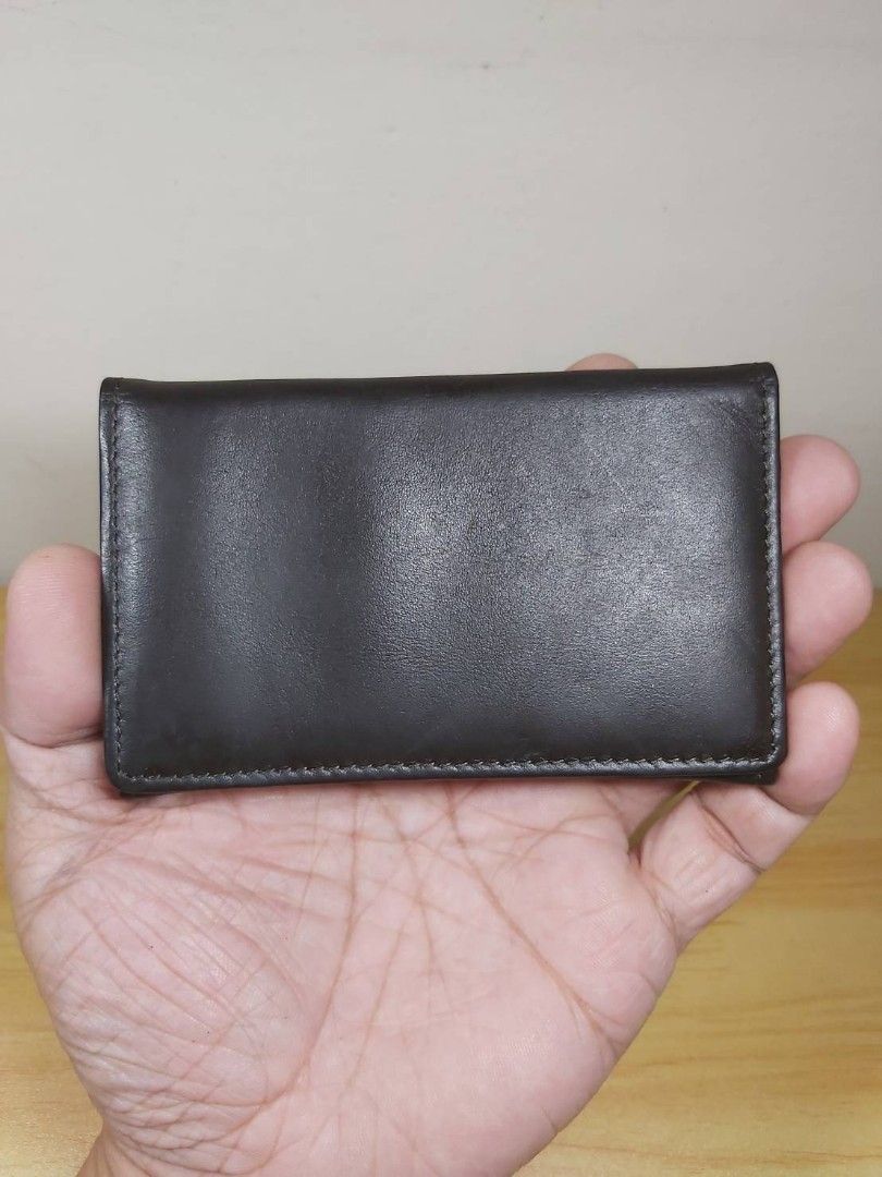 GENUINE LEATHER COMPACT SLIM WALLET (Category: Wallets & Card Holders) located in Bulacan. Submitted by nansantiago (Listing ID 1467354928, Image 1). Description: GENUINE LEATHER COMPACT SLIM WALLET Very good condition 🏷️ ₱140‼️ 📍 Location: Plaridel, Bulacan 💸 Mode of Payments: Gcash / BPI 📦 Pick-up / Ship 🚚 Couriers : Flash Express / SPX / Lalamove.