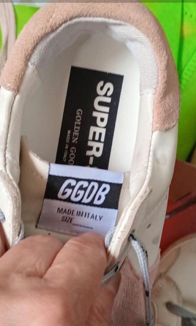 Ggdb (Category: Sneakers & Footwear) located in Quezon City. Submitted by nobledragon_555419 (Listing ID 1467357689, Image 3). Description: .