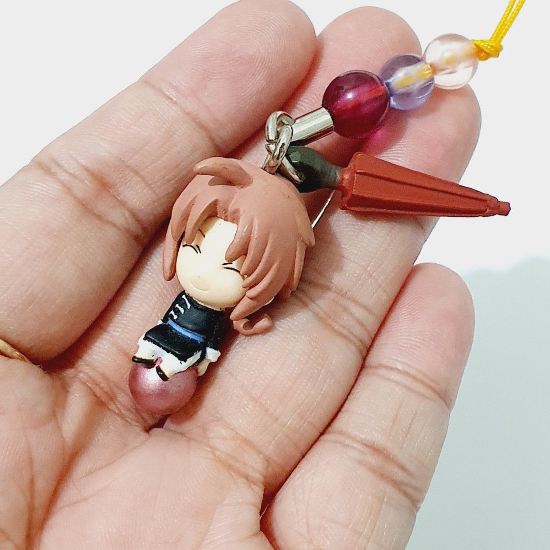 Gintama Mascot Figure Keychain Charm Kamui (Category: Character Goods) located in Taytay. Submitted by kyo.mono (Listing ID 1467220970, Image 2). Description: 💟Follow us on IG: kyo.mono for faster replies TikTok: kyo.mono_ for videos and review Good as new Auth from Japan Actual photo posted.