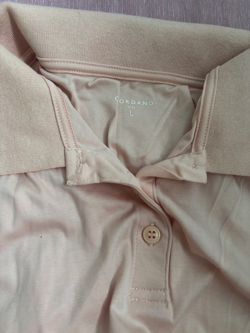 GIORDANO POLO SHIRT PEACH (Category: Others Tops) located in San Fernando. Submitted by astrid_07 (Listing ID 1467270610, Image 1). Description: GIORDANO POLO SIZE: LARGE 300 + SF.