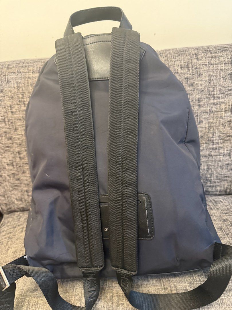 GIVENCHY NYLON MONKEY BROTHERS BACKPACK 20x18 inches (Category: Backpacks) located in Manila. Submitted by jaylo06 (Listing ID 1467240934, Image 2). Description: Issue may rubs sa pinka ilalim di nmn masyadong halata and may minimal white cast ganda makapal pagka nylon naka metal plate naka givenchy paris naka leather etiketa with code malinis po loob sa may gusto pm lang po thnks .