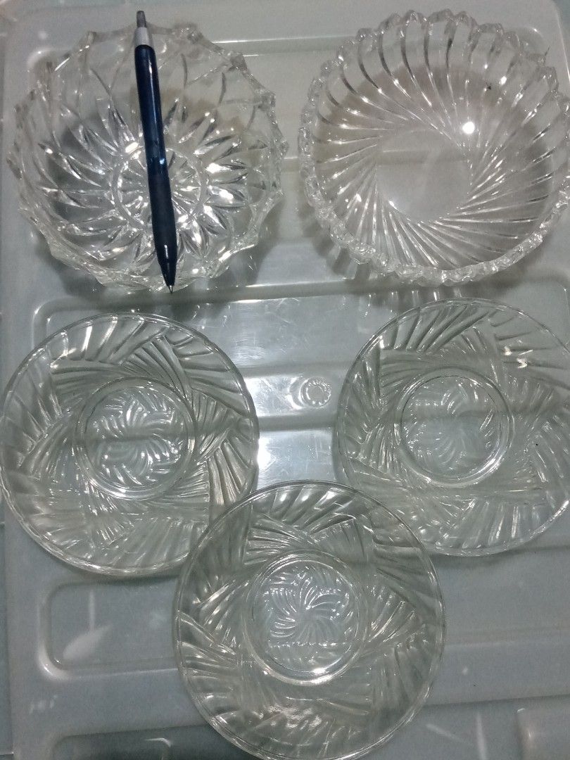 Glass bowls, take all (Category: Other Kitchenware & Tableware) located in Caloocan City. Submitted by 4kidsstore (Listing ID 1467174235, Image 3). Description: No damage.