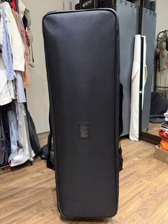 (Category: ) located in . Submitted by suitandsneakers (Listing ID 1467240484, Image 1). Description: .